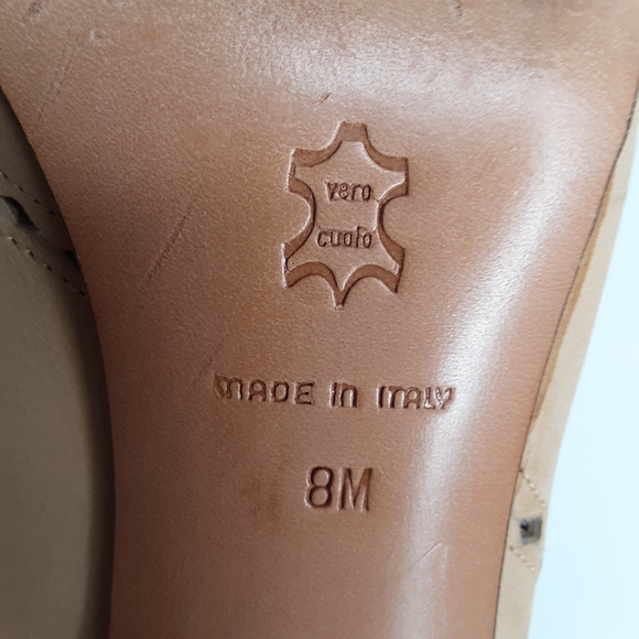 Vintage Garolini tan pumps cutouts stack h… - Picture 7 of 8